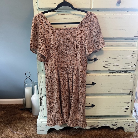 Abercrombie & Fitch Animal Print Mini Dress Dress, size medium. - Picture 3 of 4